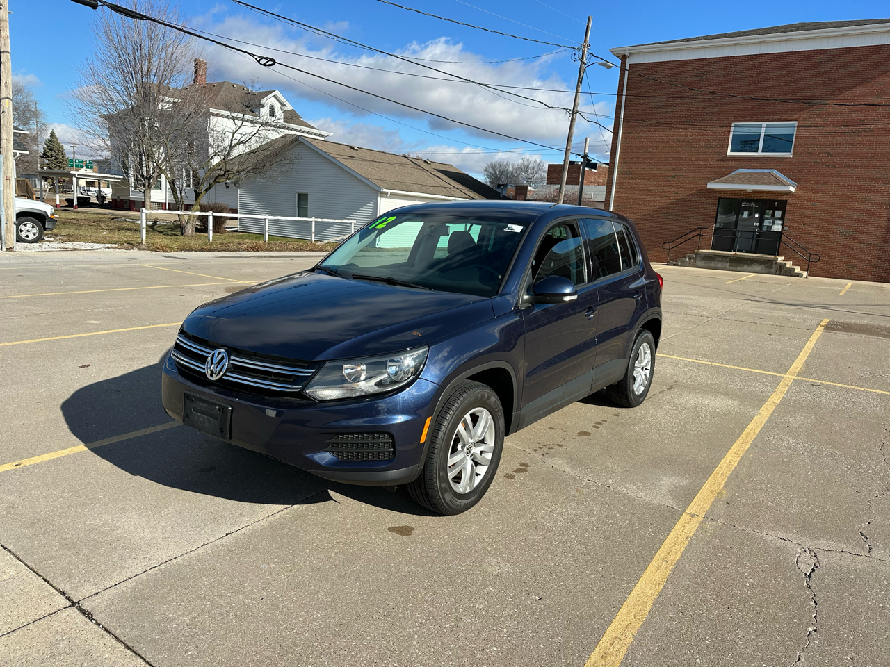 Volkswagen Tiguan S 2012