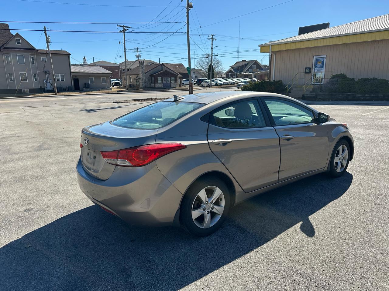 Hyundai Elantra Limited 2013