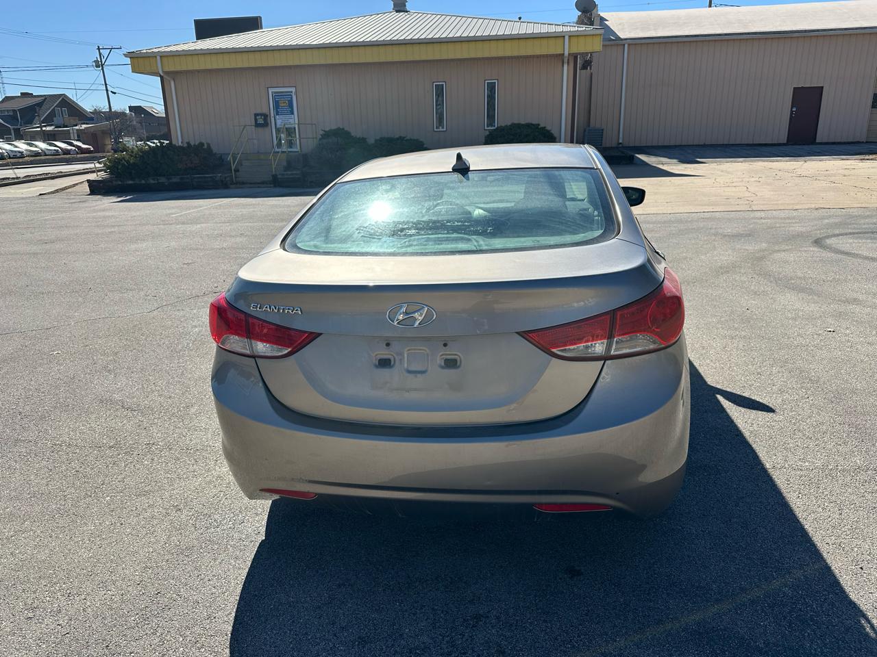 Hyundai Elantra Limited 2013