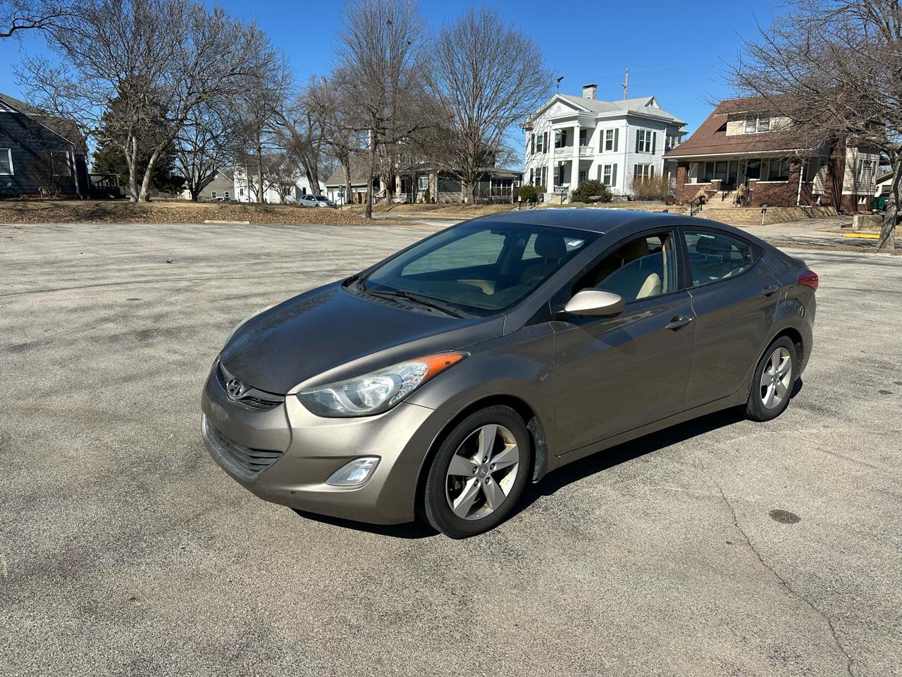Hyundai Elantra Limited 2013