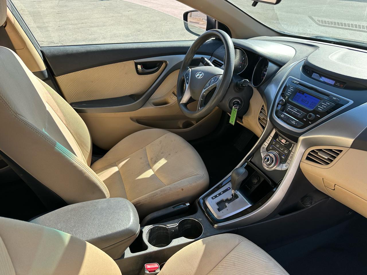 Hyundai Elantra Limited 2013