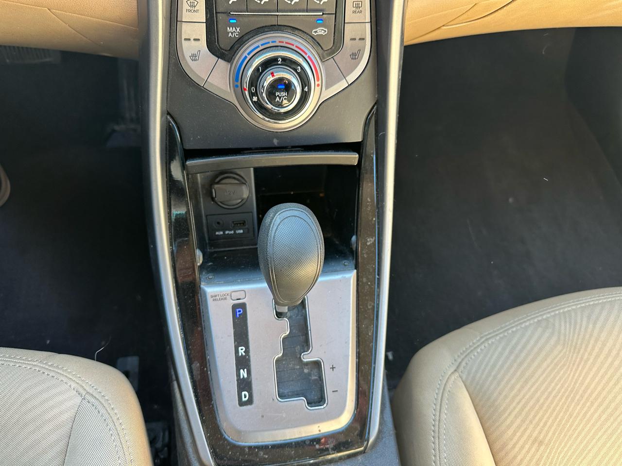 Hyundai Elantra Limited 2013