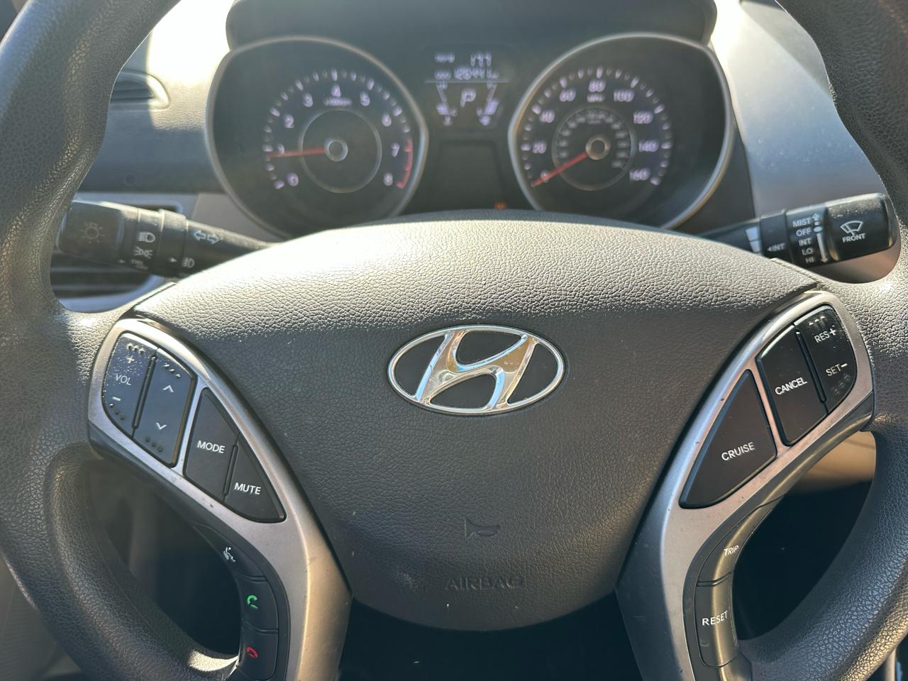 Hyundai Elantra Limited 2013