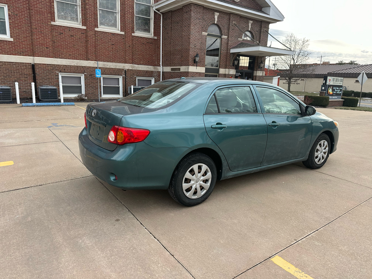 Toyota Corolla S 4-Speed AT 2009