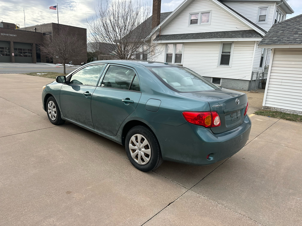 Toyota Corolla S 4-Speed AT 2009