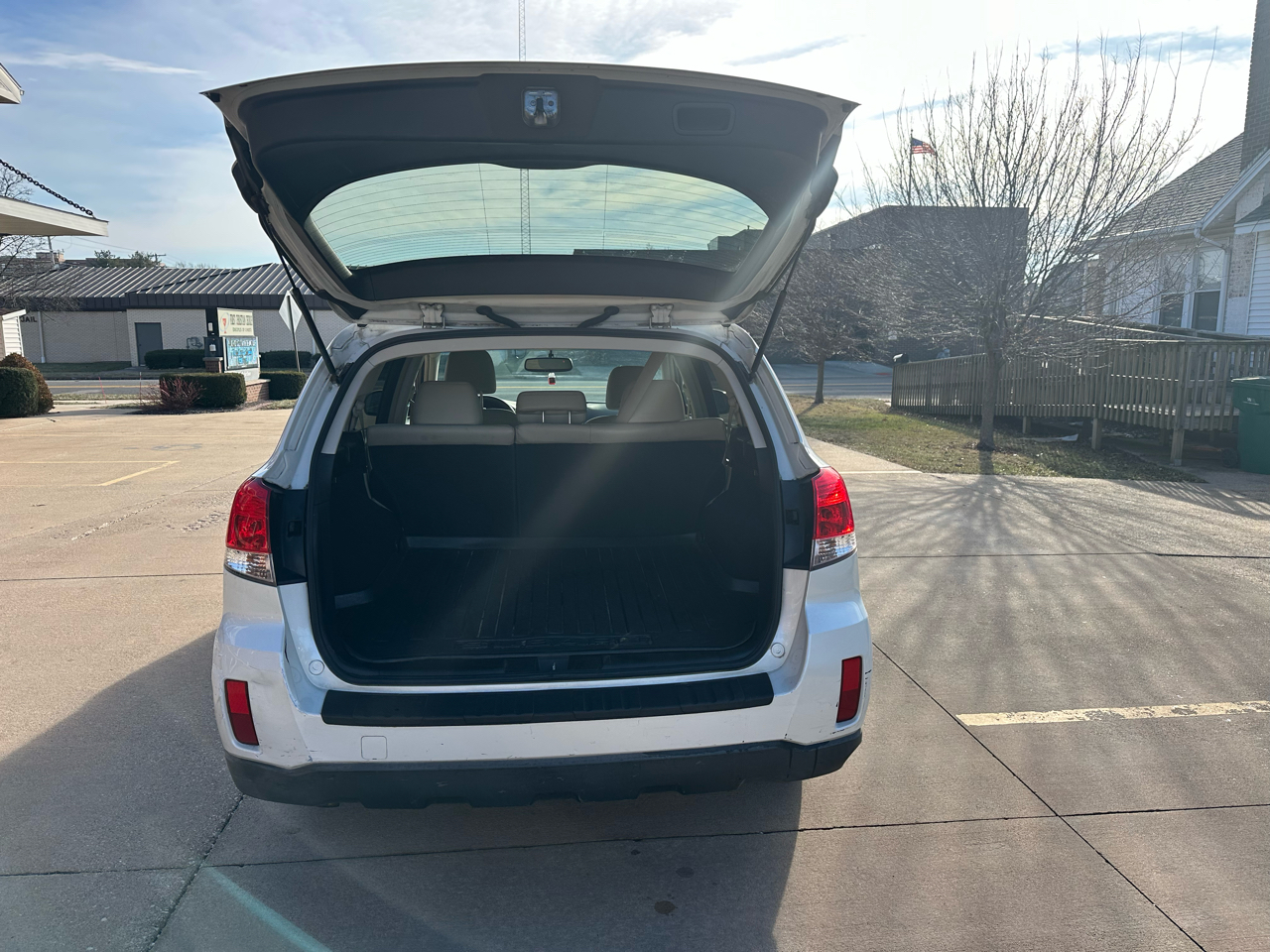 Subaru Outback 2.5i Limited 2010