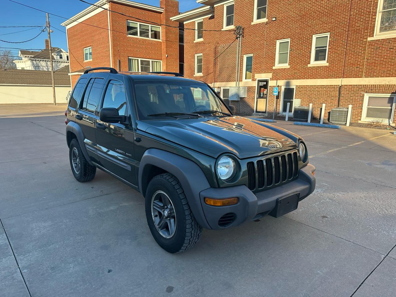 Jeep Liberty Sport 4WD 2003