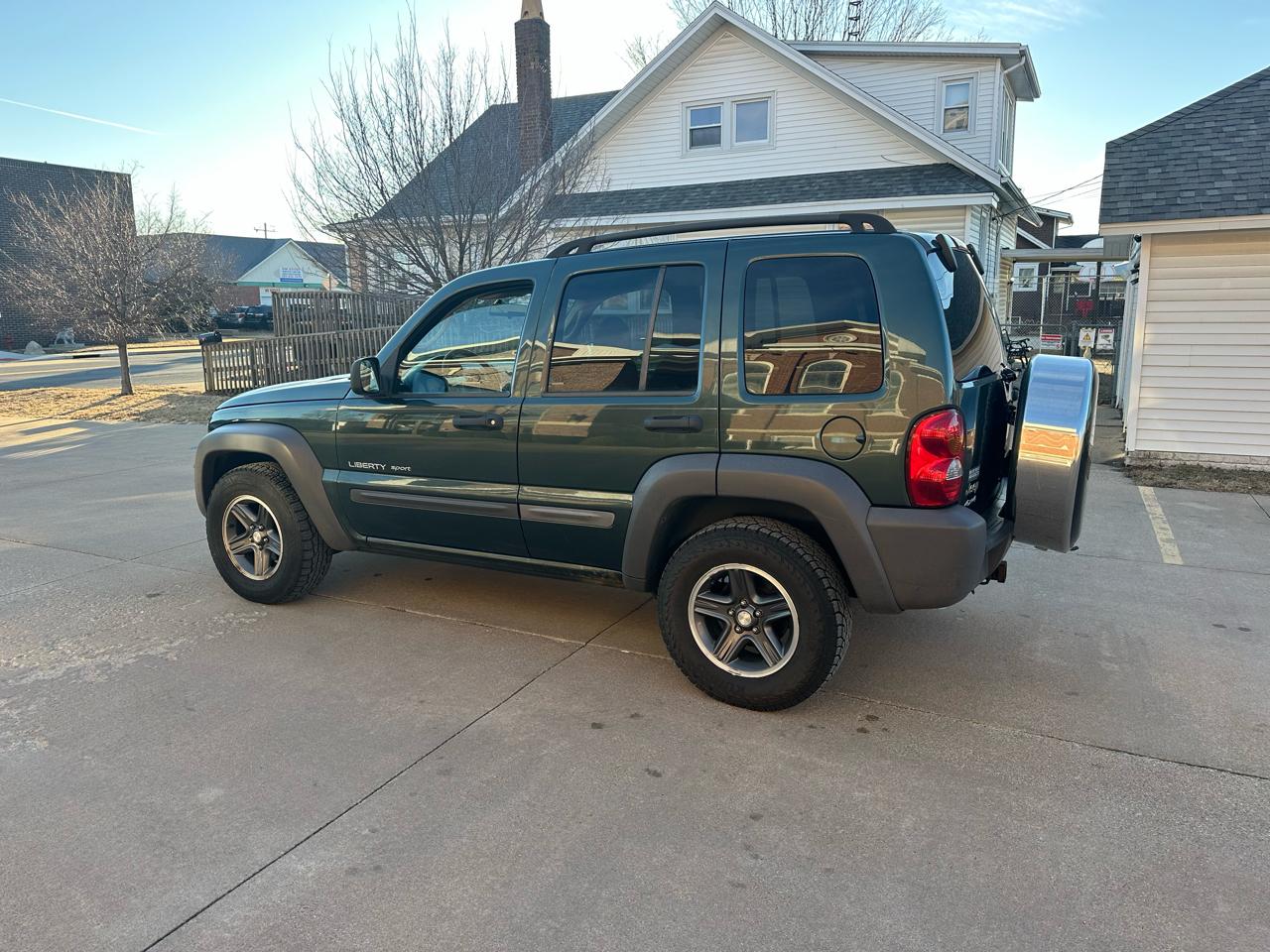 Jeep Liberty Sport 4WD 2003