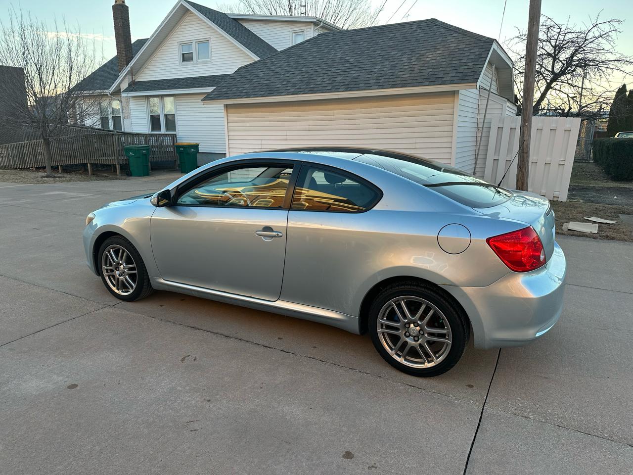 Scion tC Sport Coupe 2006