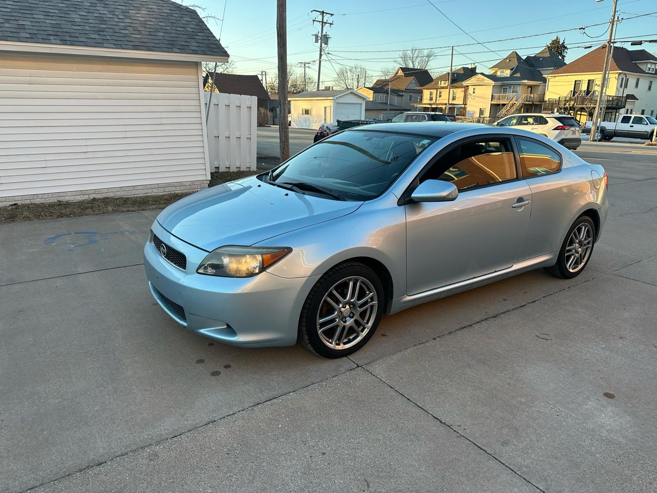 Scion tC Sport Coupe 2006