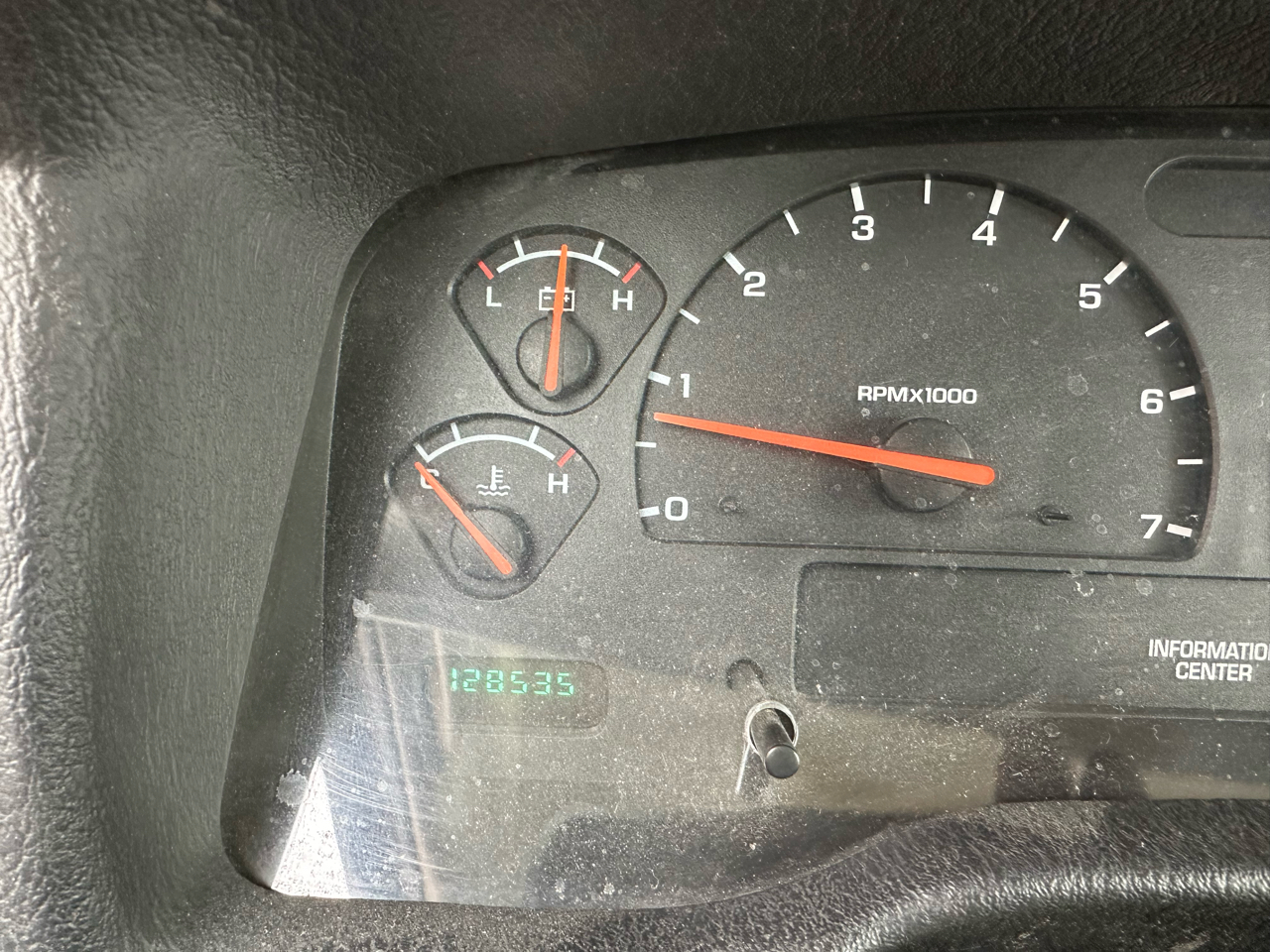 Dodge Durango Sport 2WD 2002