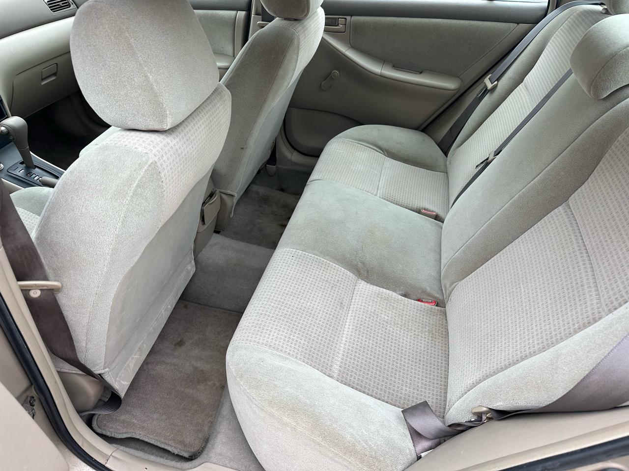 Toyota Corolla CE 2005