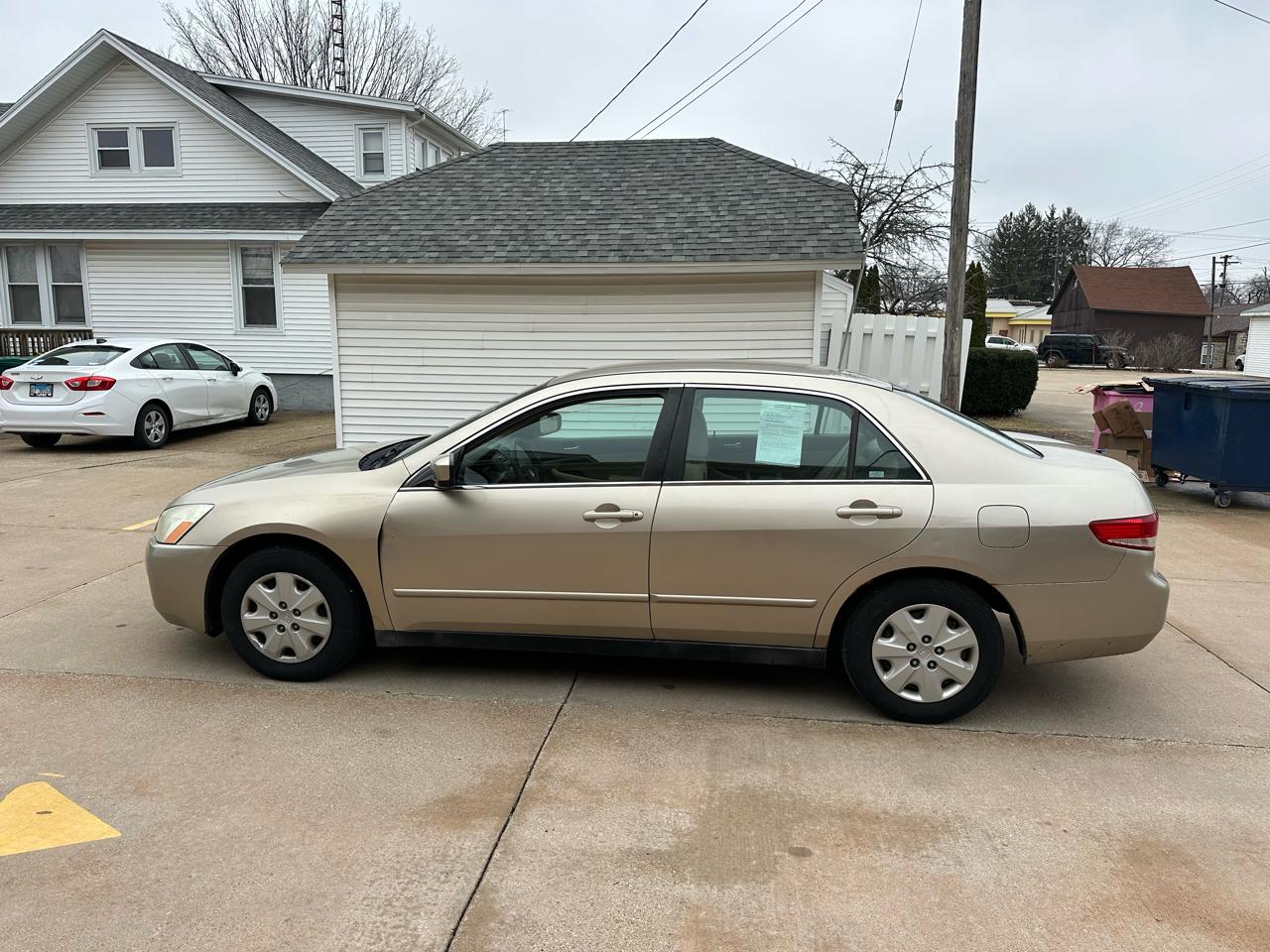 Honda Accord LX sedan AT 2003