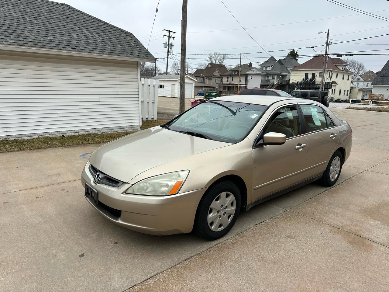 Honda Accord LX sedan AT 2003