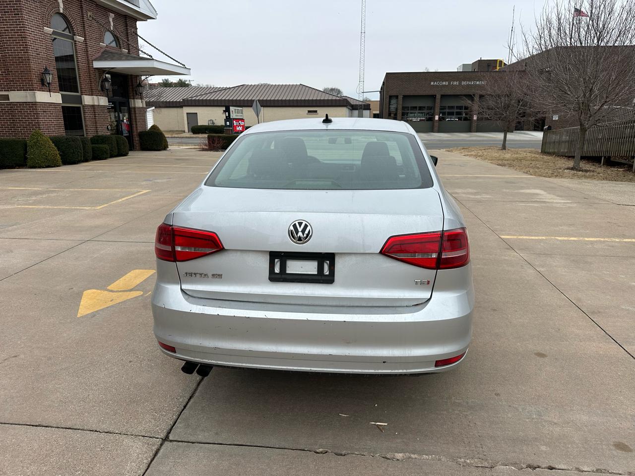 Volkswagen Jetta SE 6A 2015