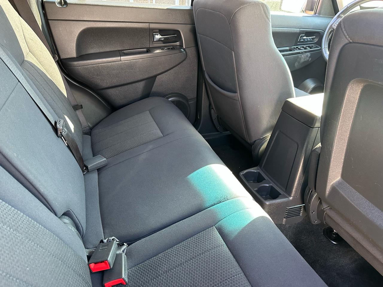 Jeep Liberty Sport 4WD 2012