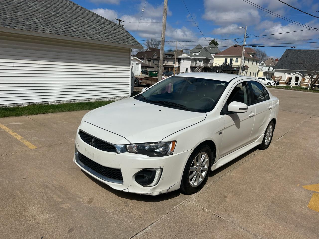 Mitsubishi Lancer ES 5M 2016