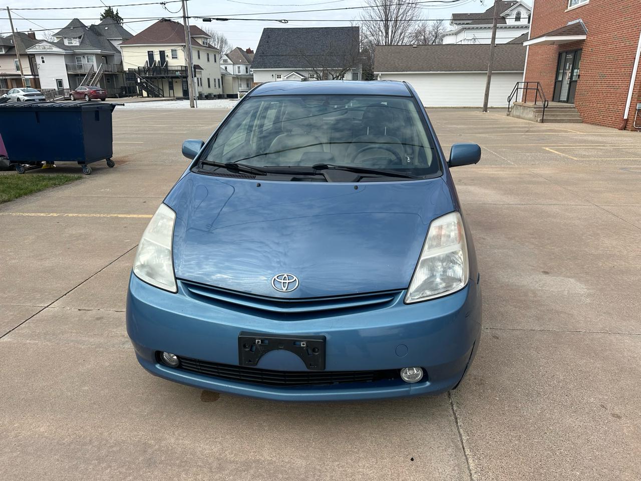 Toyota Prius 4-Door Liftback 2004