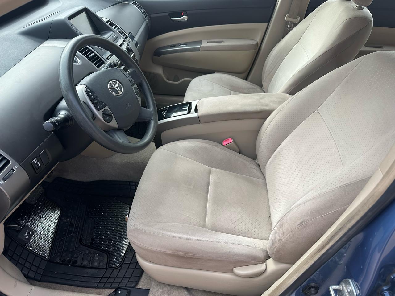 Toyota Prius 4-Door Liftback 2004