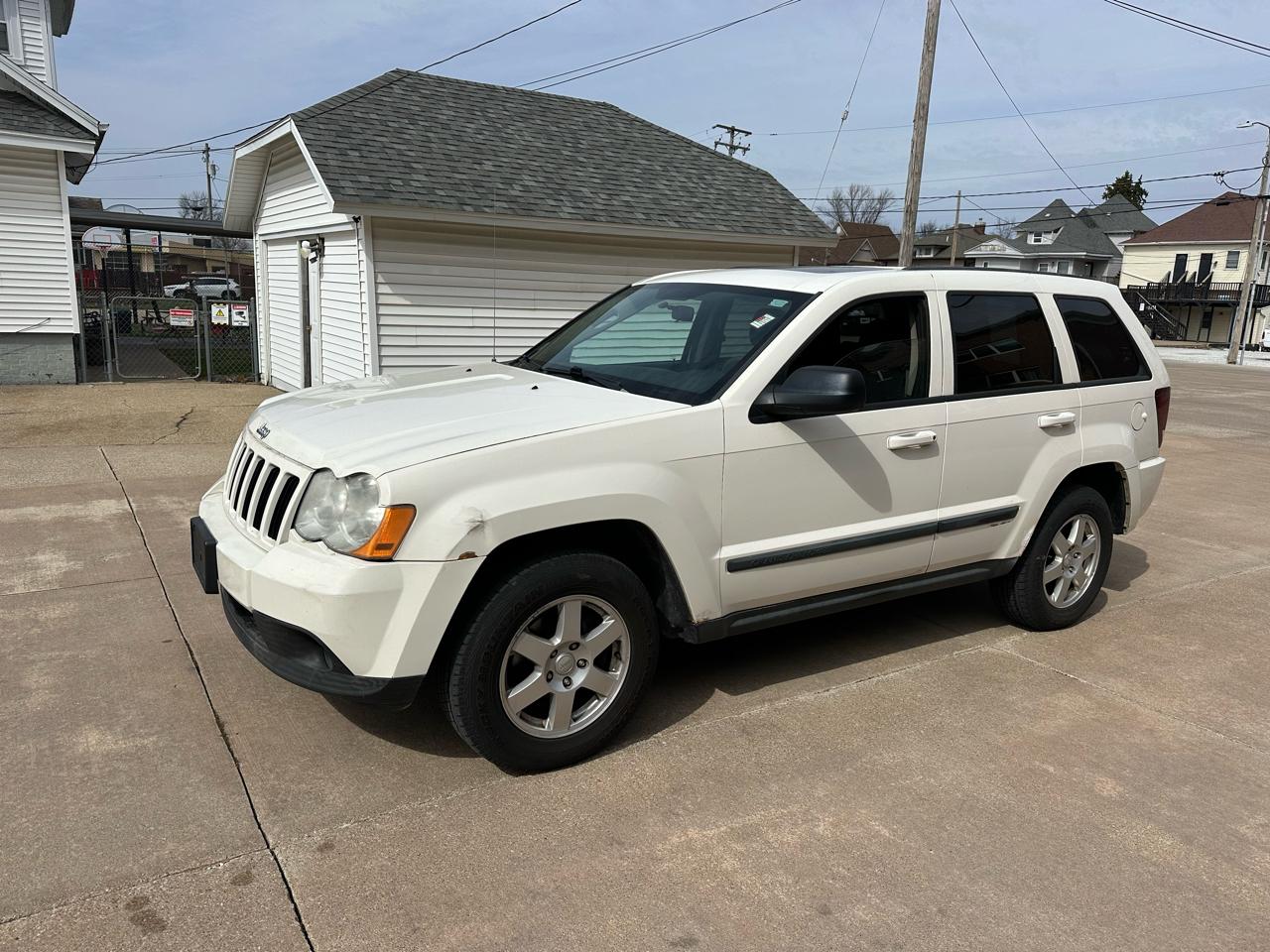 Jeep Grand Cherokee Laredo 4WD 2008