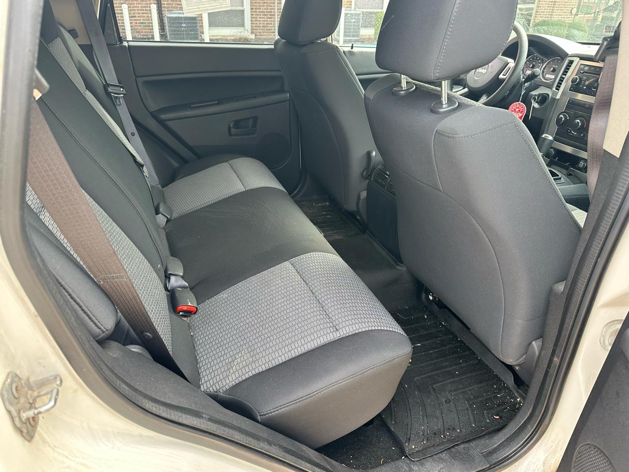 Jeep Grand Cherokee Laredo 4WD 2008