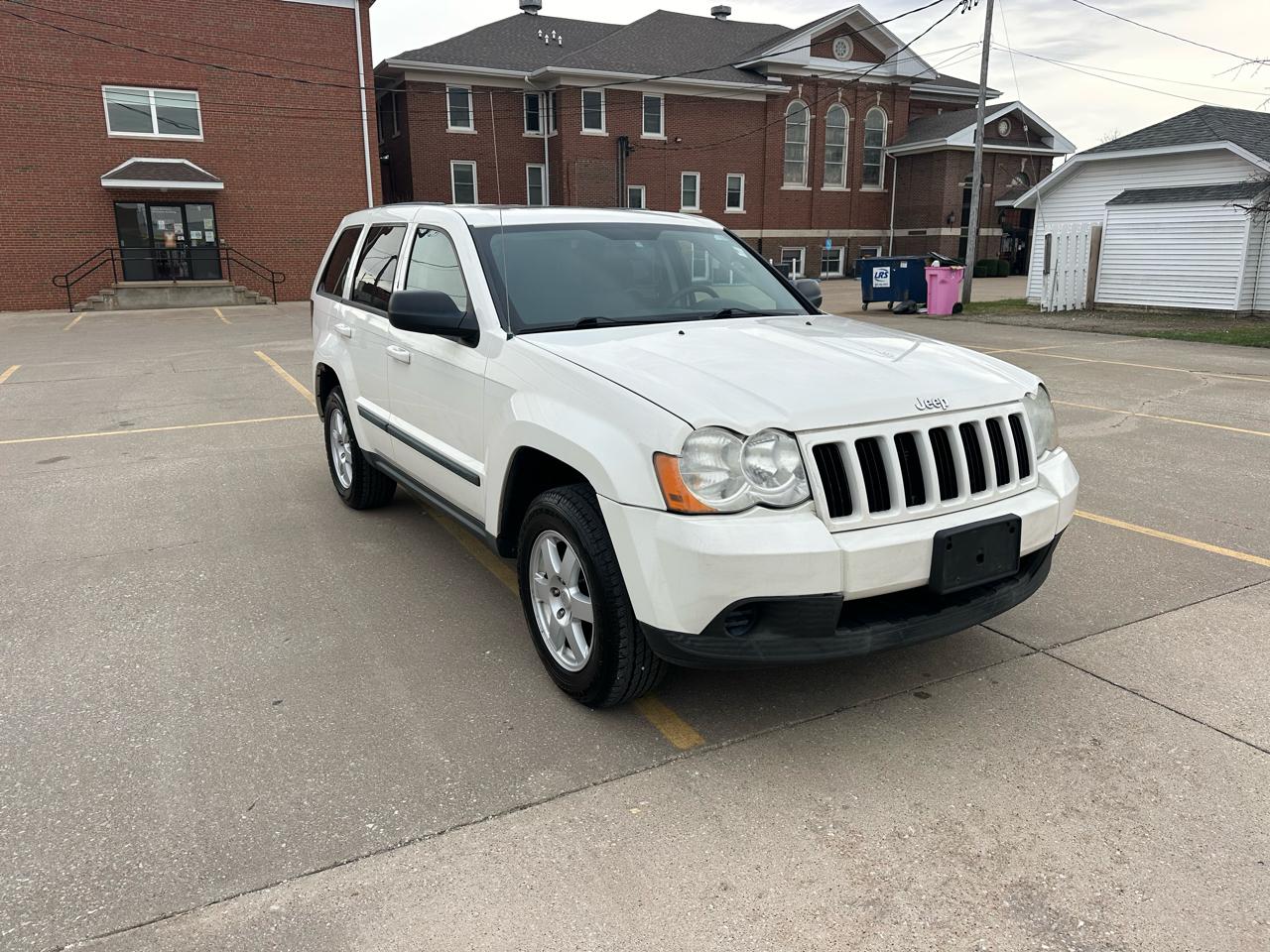 Jeep Grand Cherokee Laredo 4WD 2008