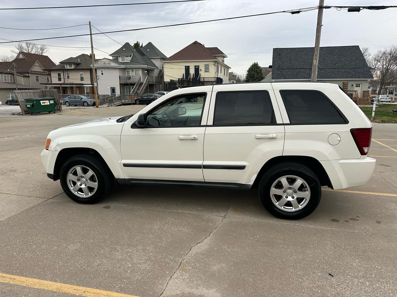 Jeep Grand Cherokee Laredo 4WD 2008