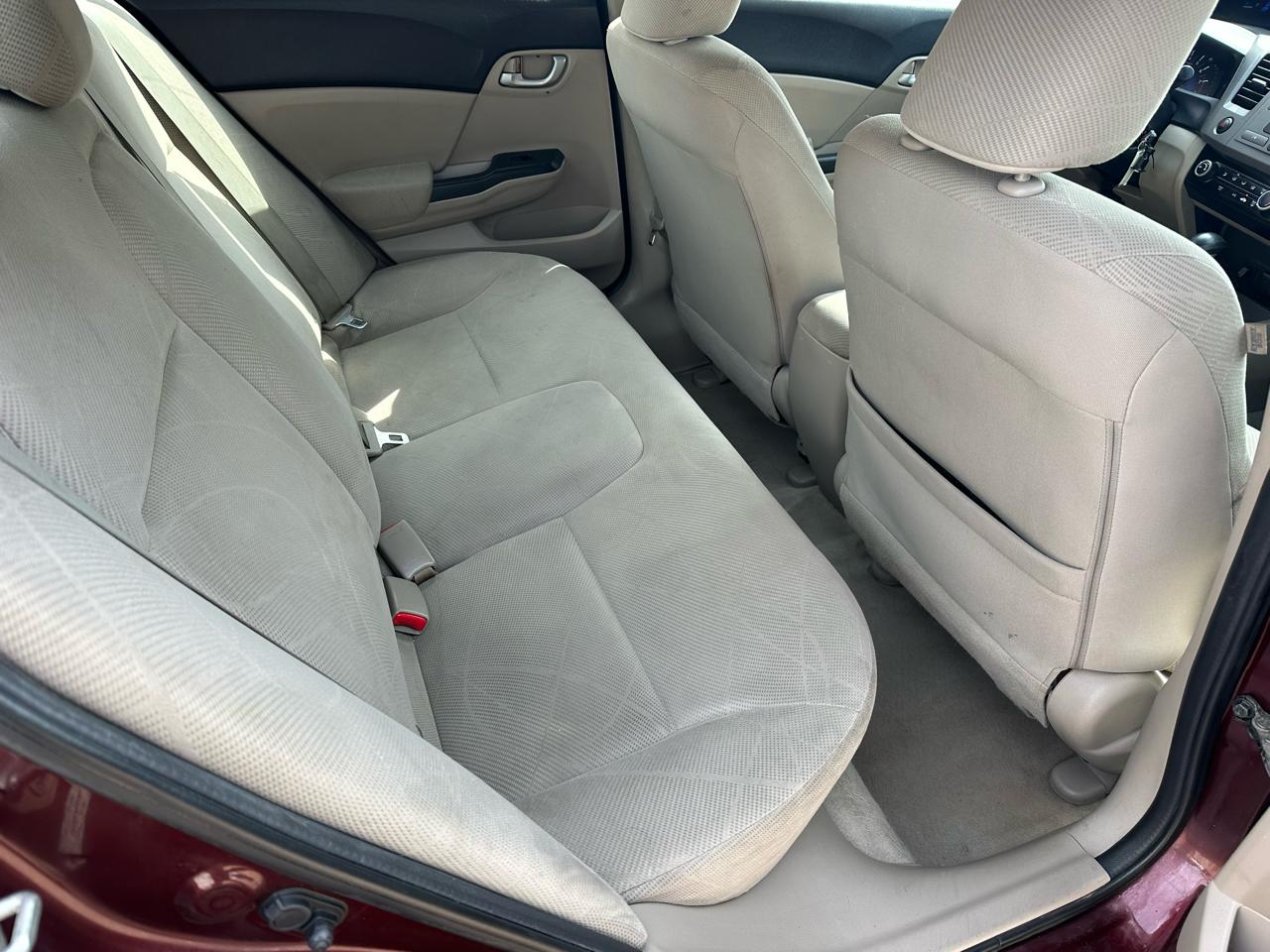 Honda Civic LX Sedan 5-Speed AT 2012