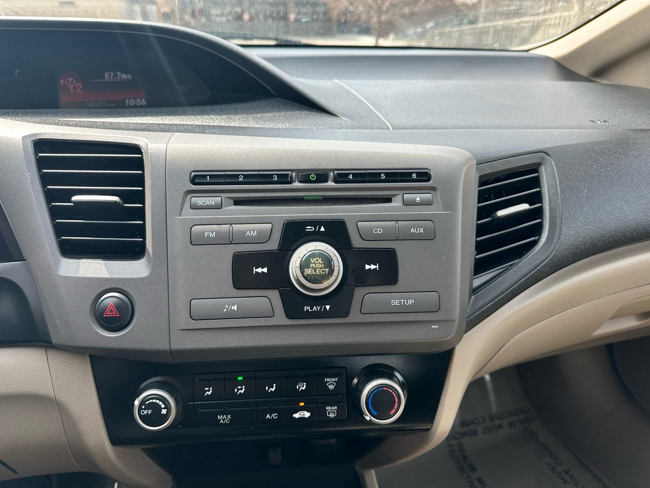 Honda Civic LX Sedan 5-Speed AT 2012