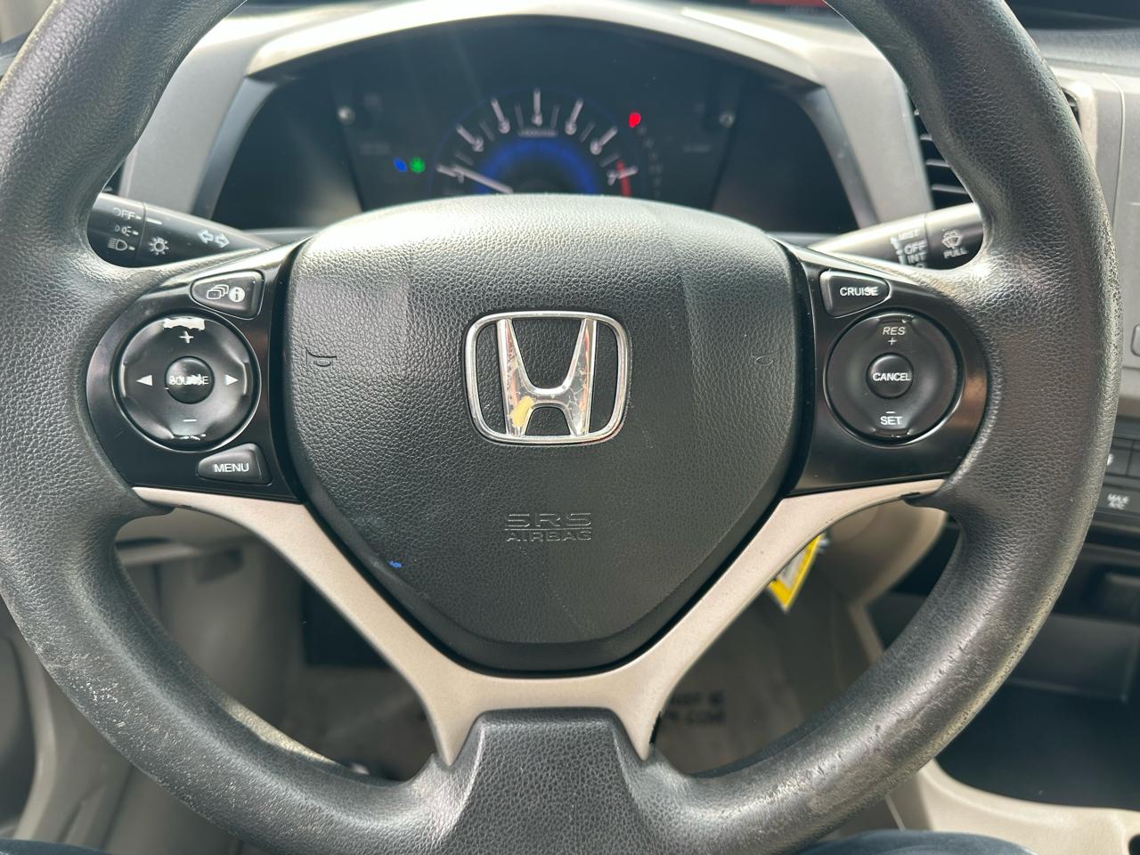 Honda Civic LX Sedan 5-Speed AT 2012