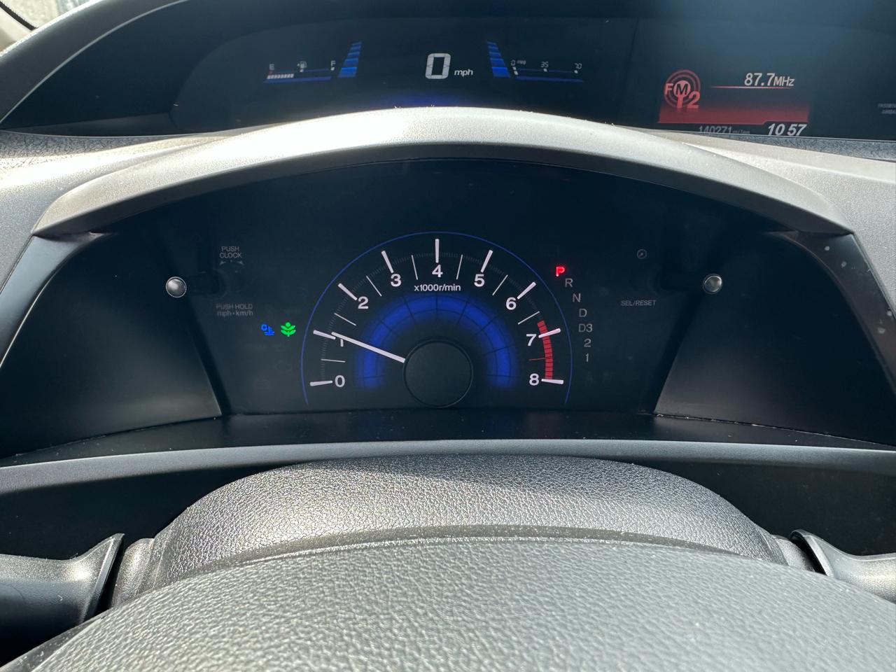 Honda Civic LX Sedan 5-Speed AT 2012