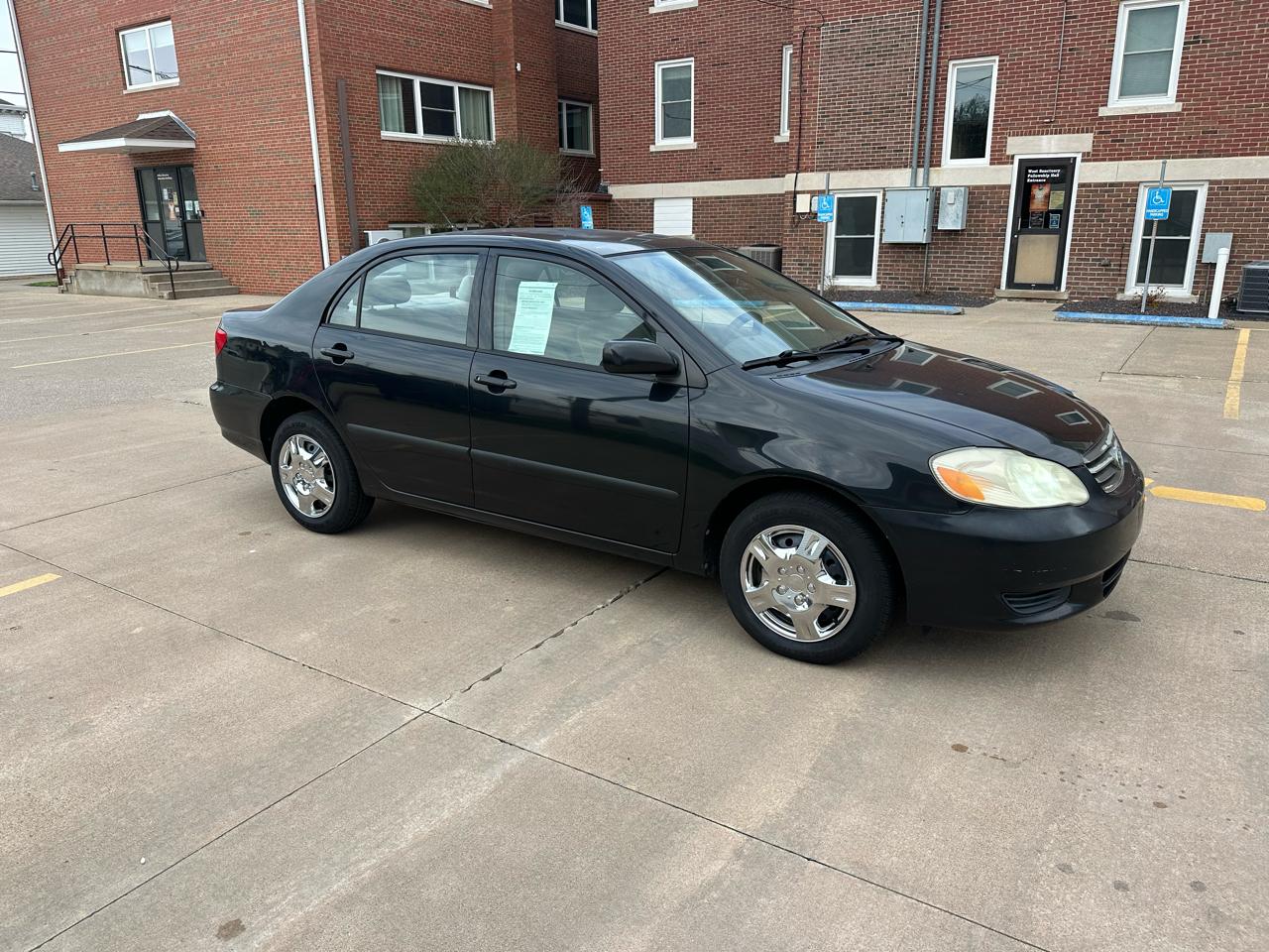 Toyota Corolla CE 2003