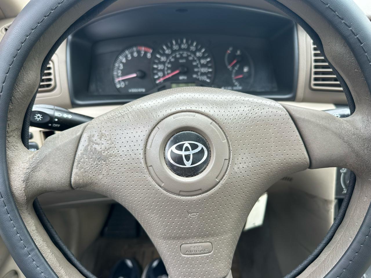 Toyota Corolla CE 2003