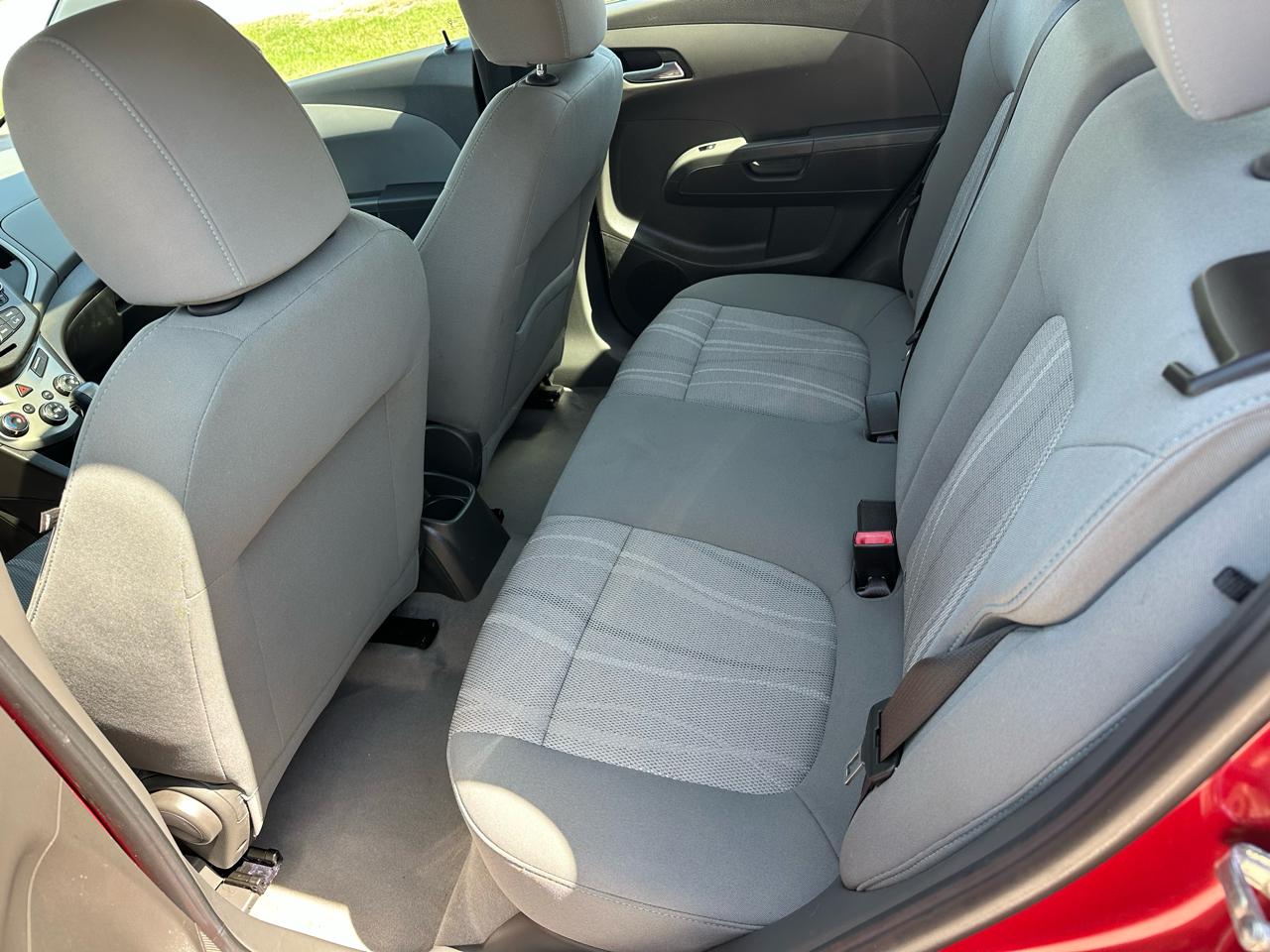 Chevrolet Sonic LT Auto 5-Door 2014