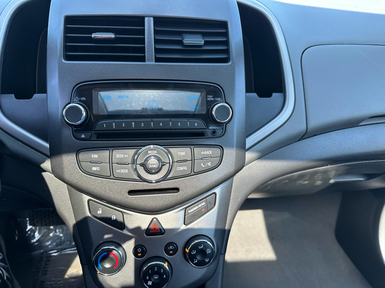 Chevrolet Sonic LT Auto 5-Door 2014