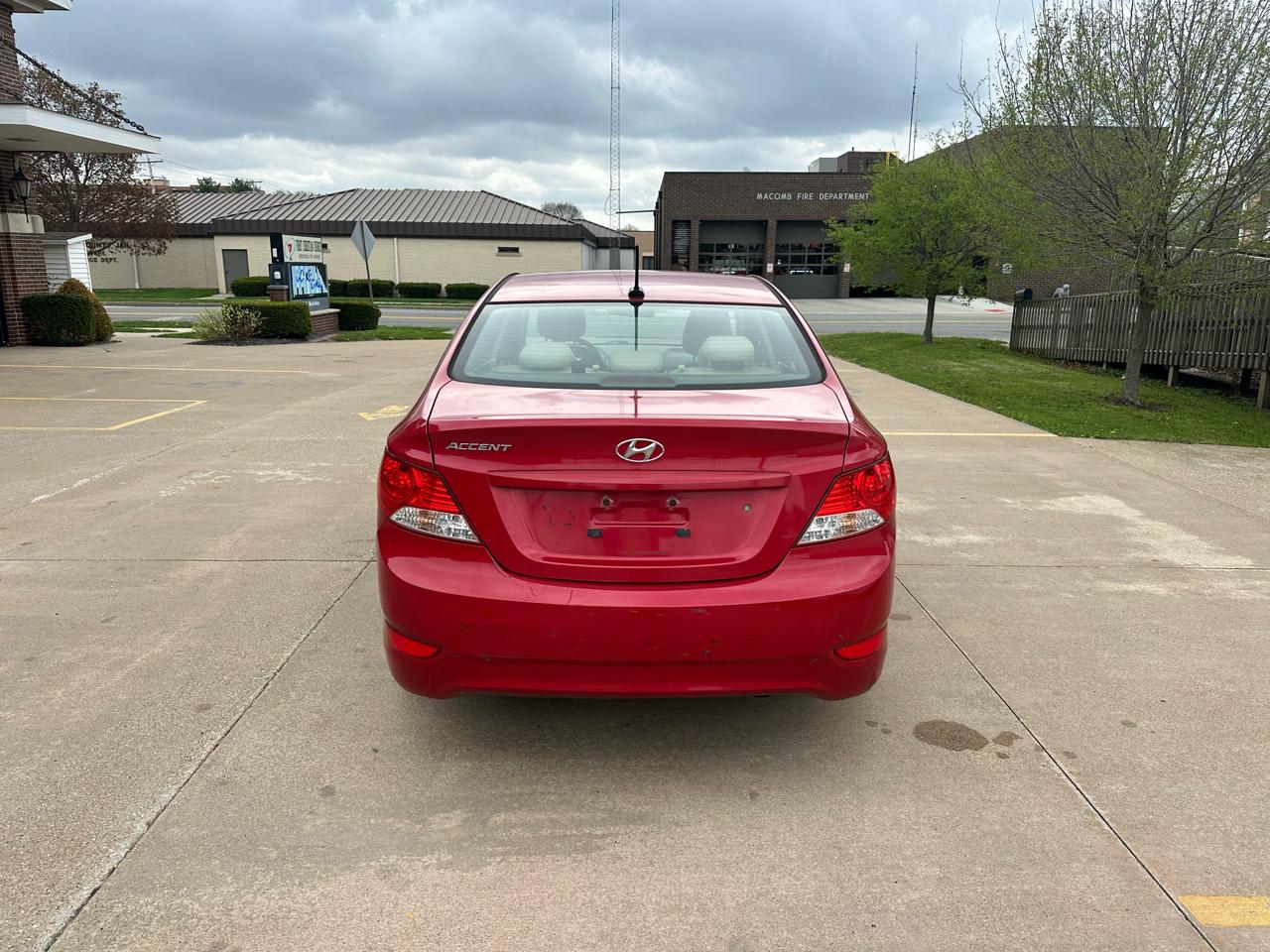 Hyundai Accent GLS 4-Door 2014
