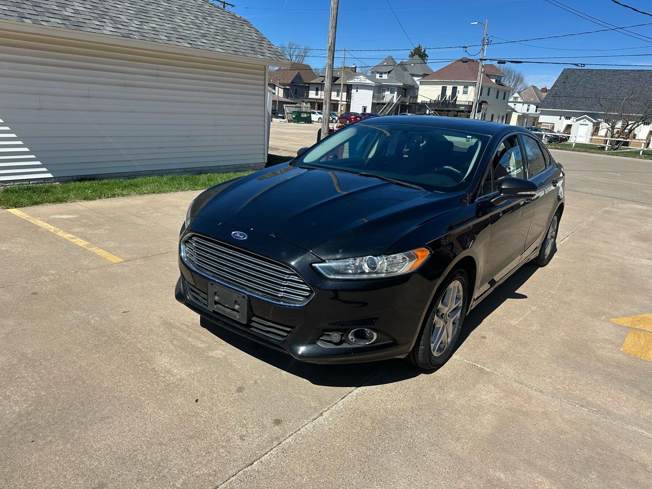 Ford Fusion SE 2015