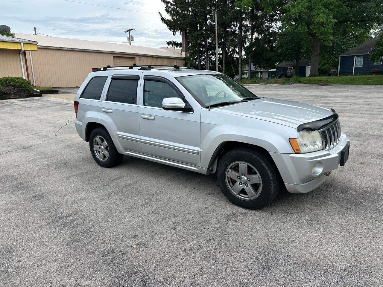 Jeep Grand Cherokee Overland 4WD 2006