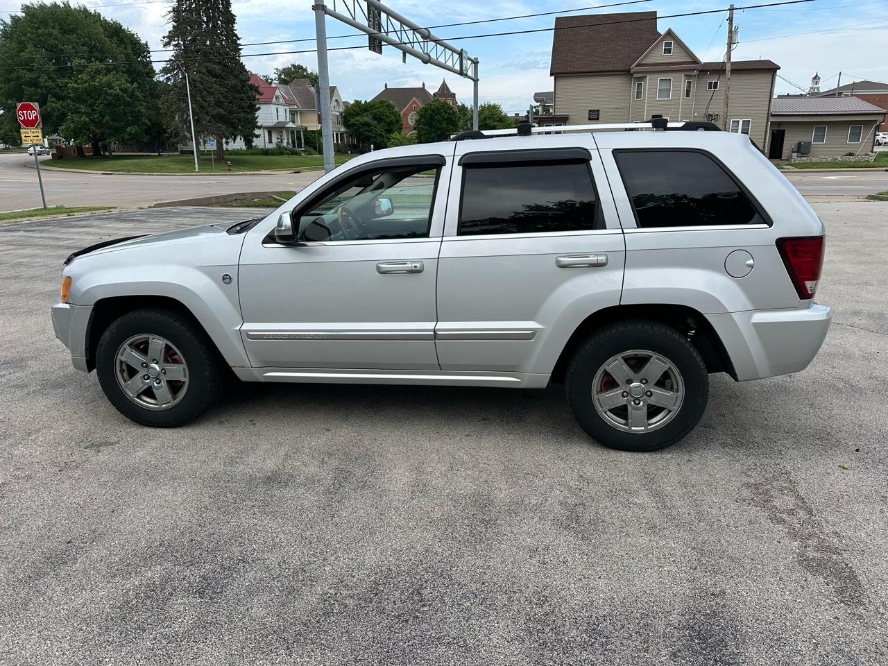 Jeep Grand Cherokee Overland 4WD 2006