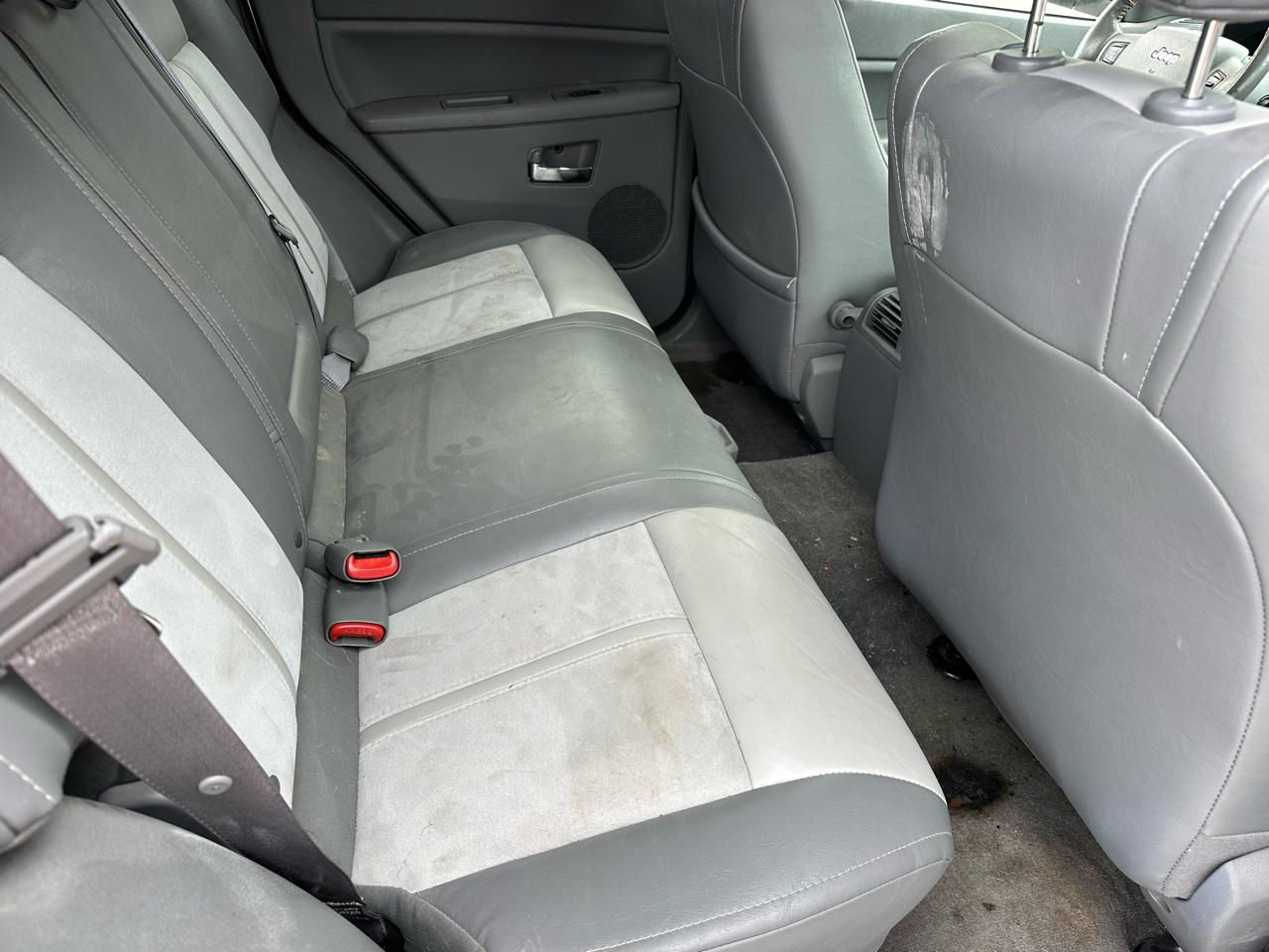 Jeep Grand Cherokee Overland 4WD 2006