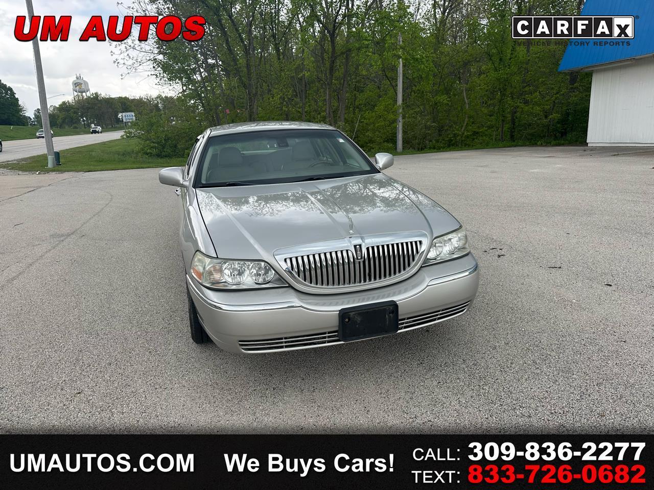 Lincoln Town Car Signature 2003