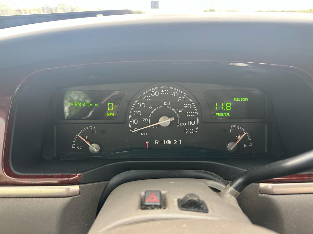 Lincoln Town Car Signature 2003