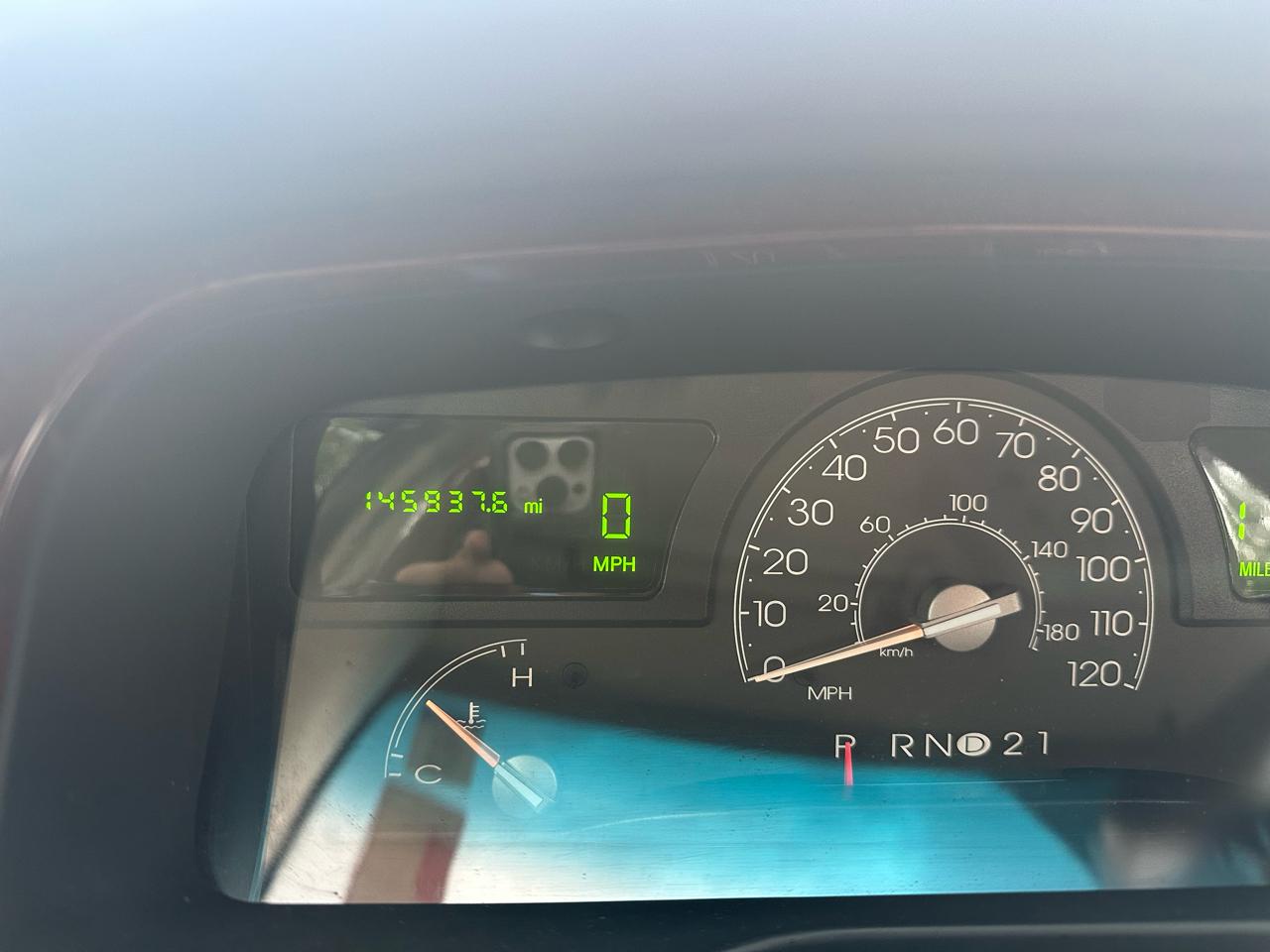 Lincoln Town Car Signature 2003