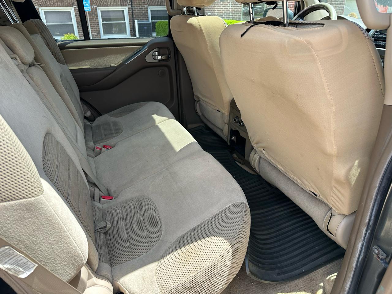 Nissan Pathfinder LE 4WD 2006