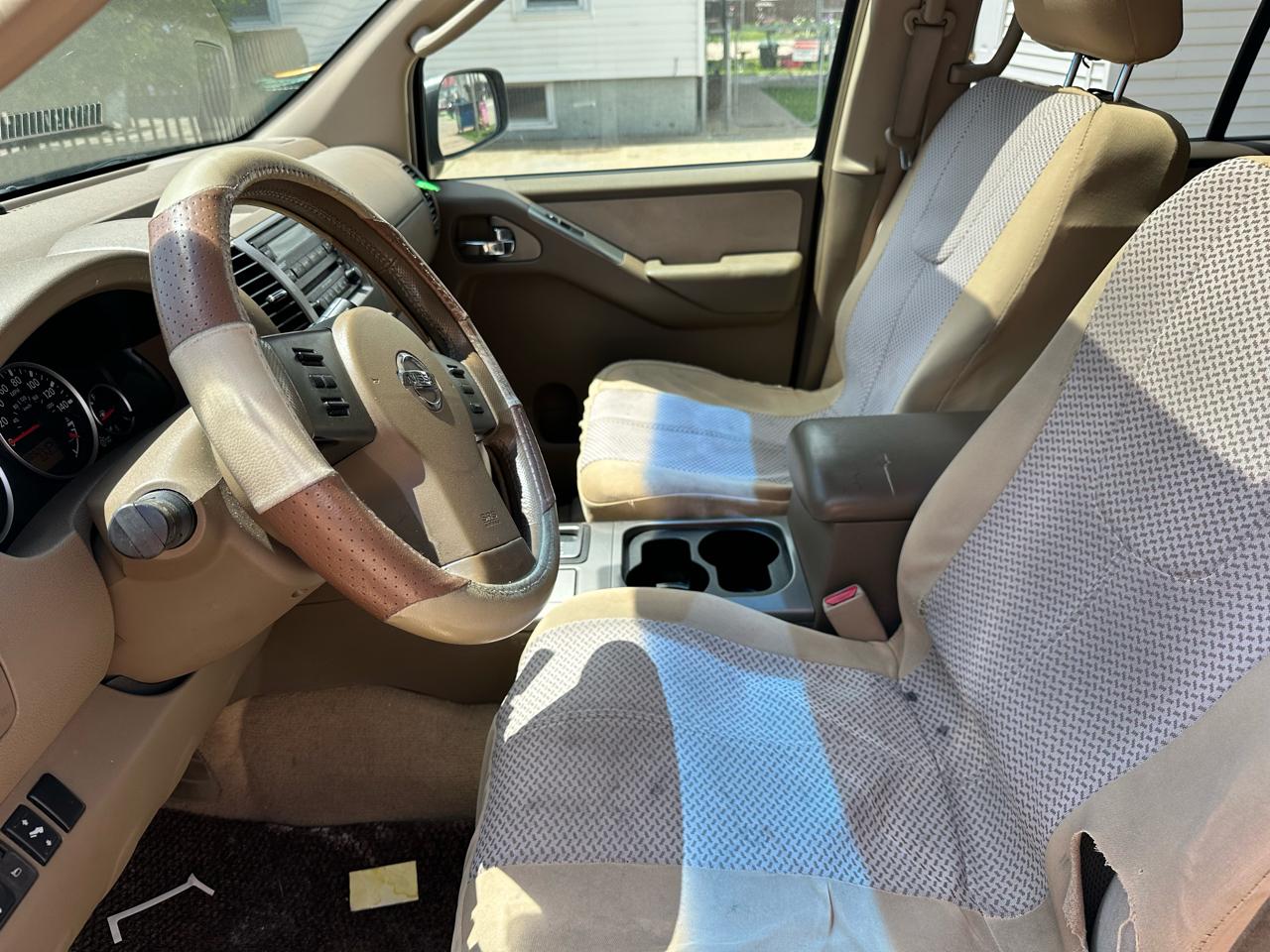 Nissan Pathfinder LE 4WD 2006