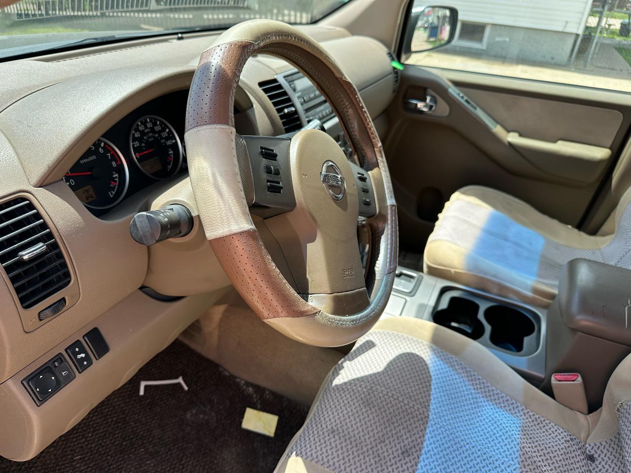 Nissan Pathfinder LE 4WD 2006