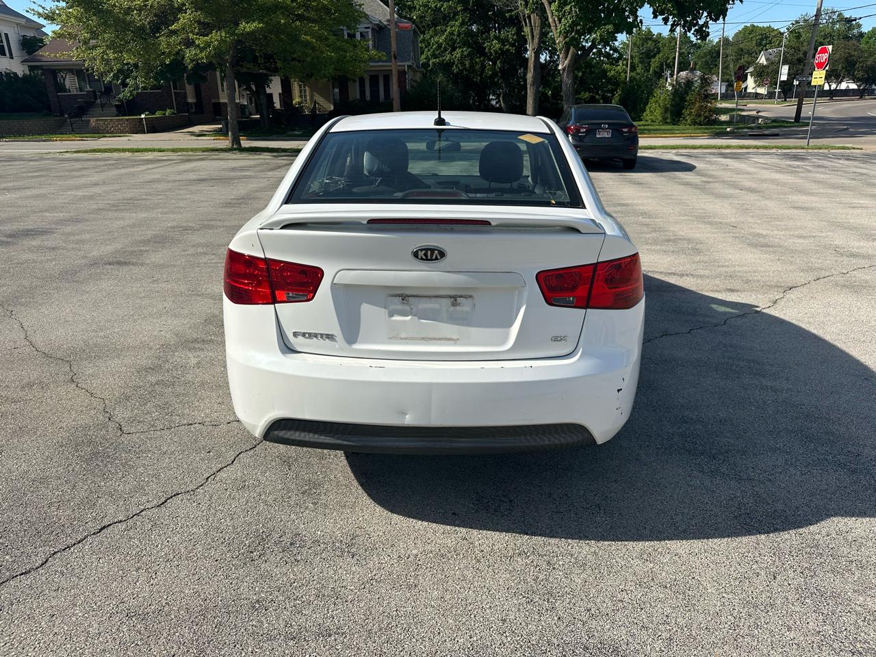 Kia Forte EX 2011