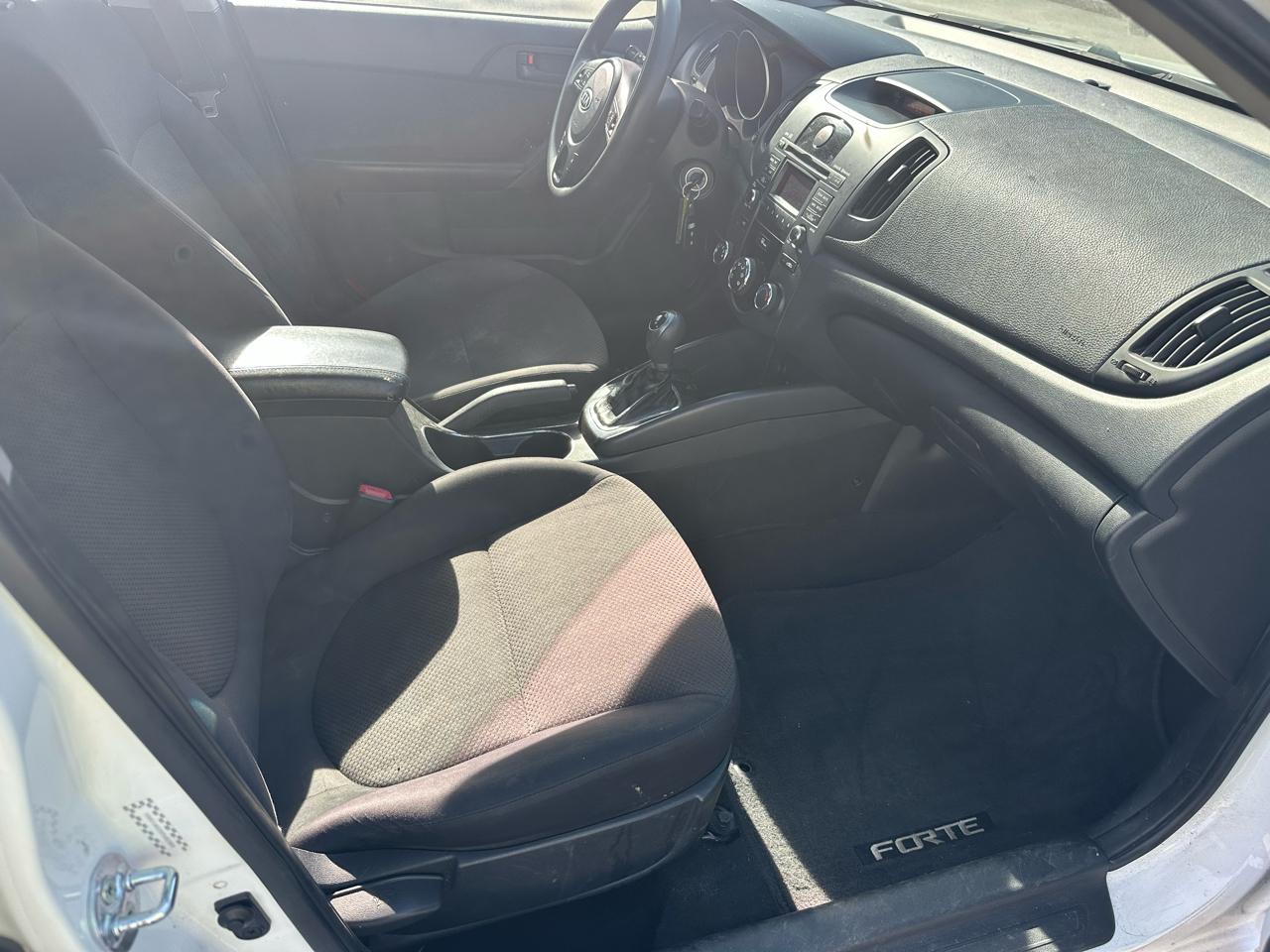 Kia Forte EX 2011