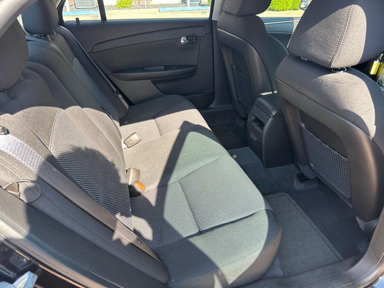 Chevrolet Malibu 1LT 2012