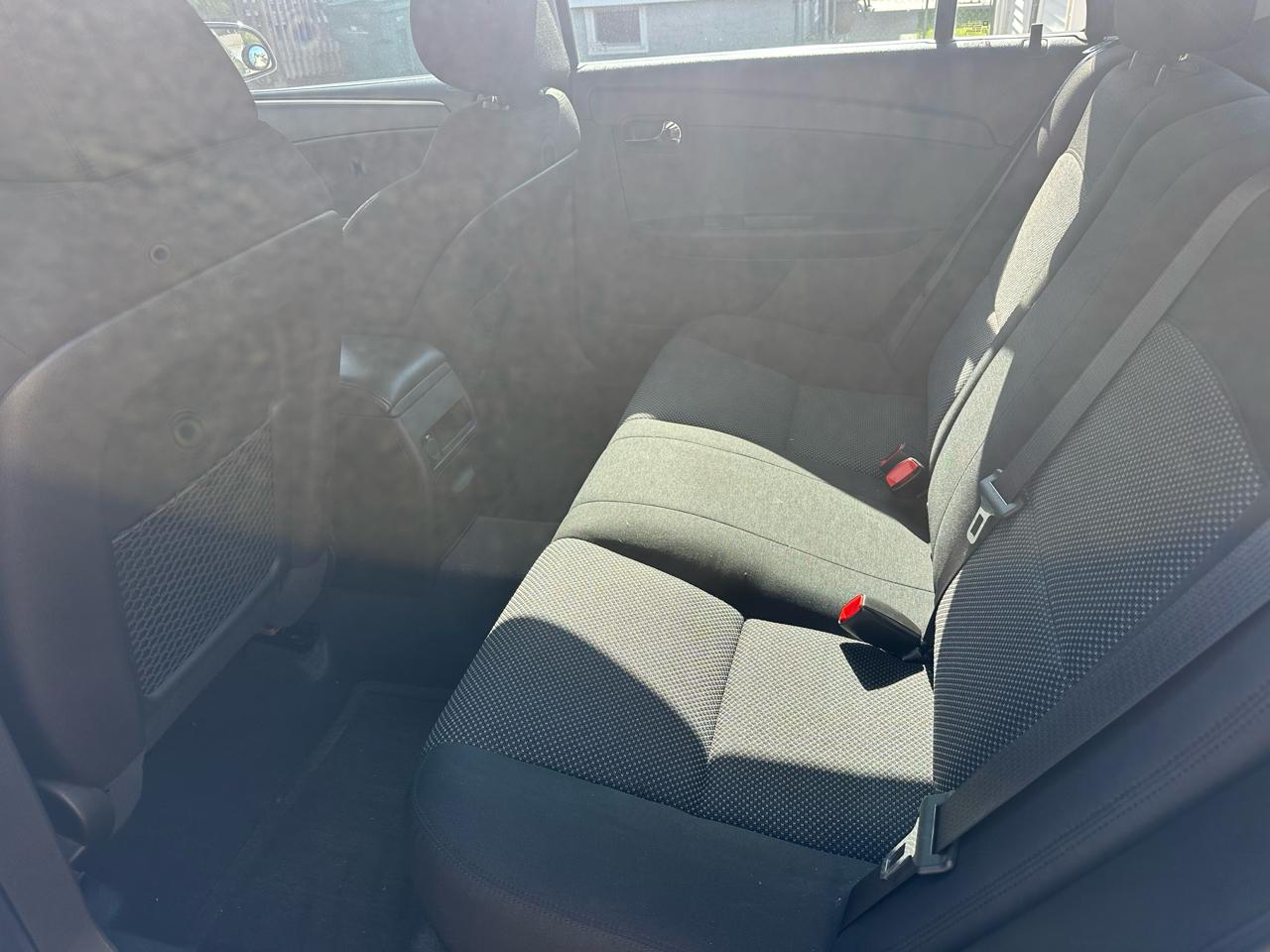 Chevrolet Malibu 1LT 2012